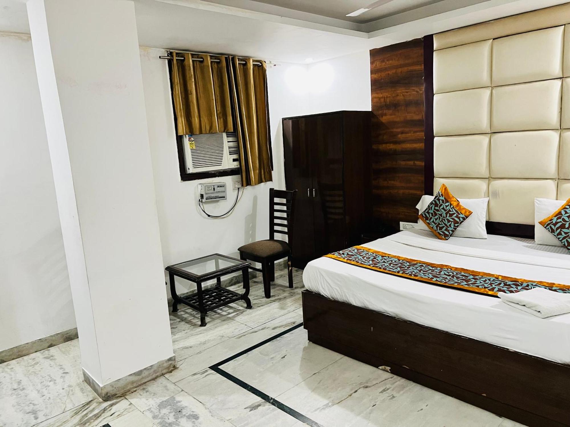 Hotel Marina Near Igi Airport Delhi 新德里 外观 照片