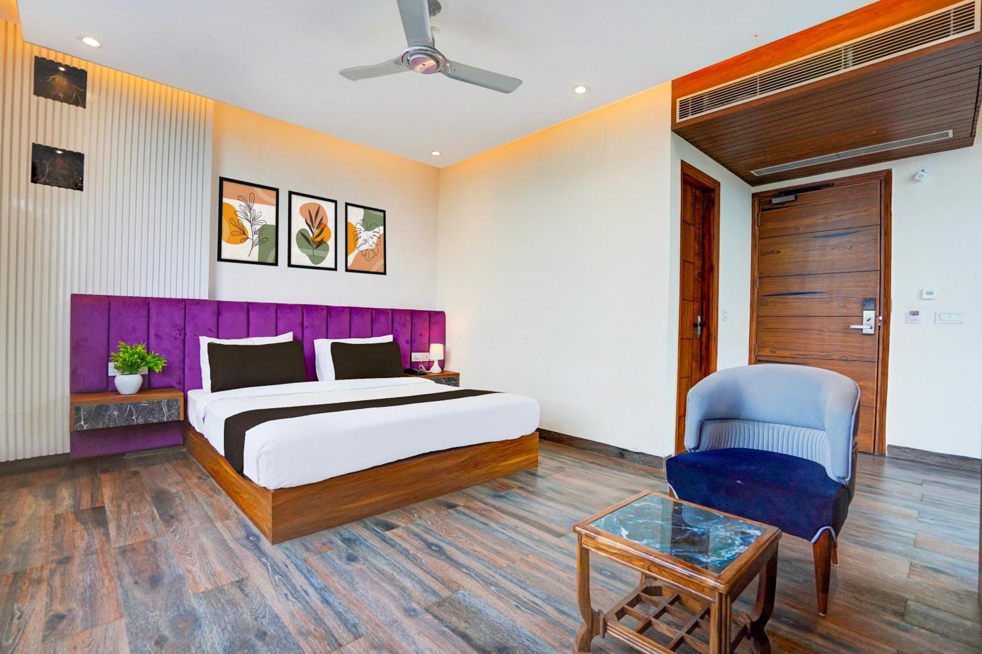 Hotel Marina Near Igi Airport Delhi 新德里 外观 照片