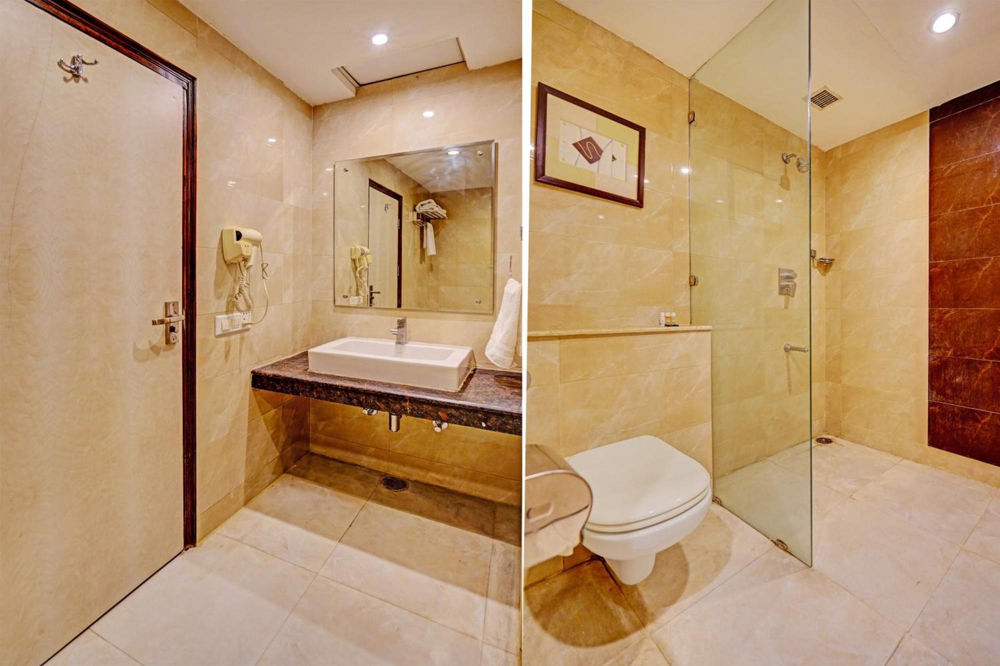 Hotel Marina Near Igi Airport Delhi 新德里 外观 照片