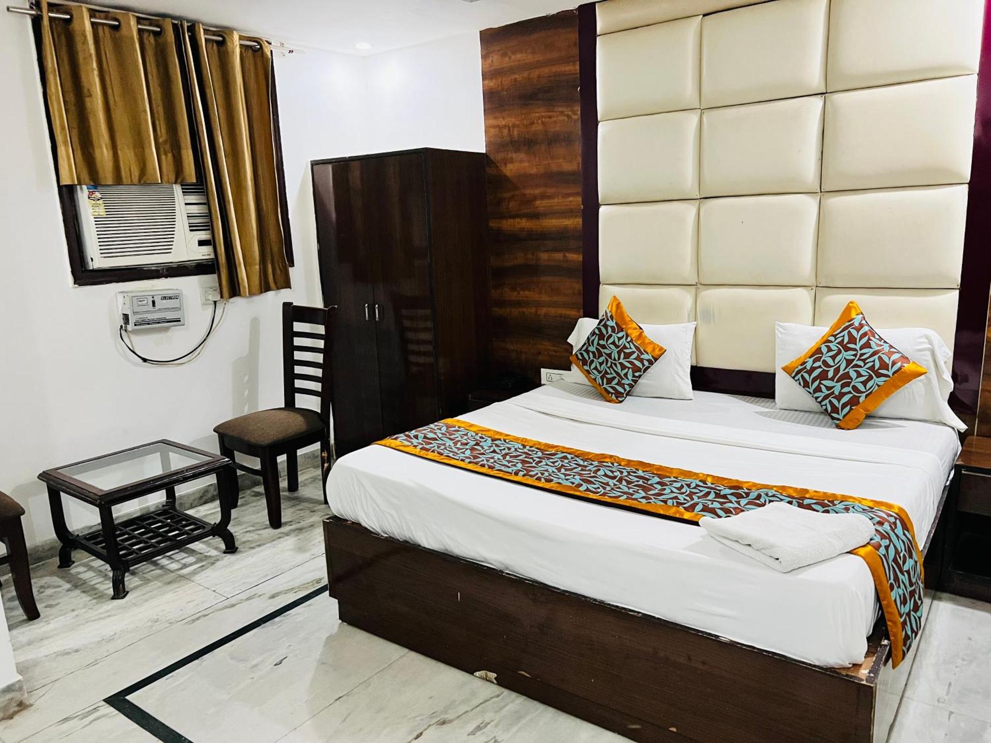 Hotel Marina Near Igi Airport Delhi 新德里 外观 照片