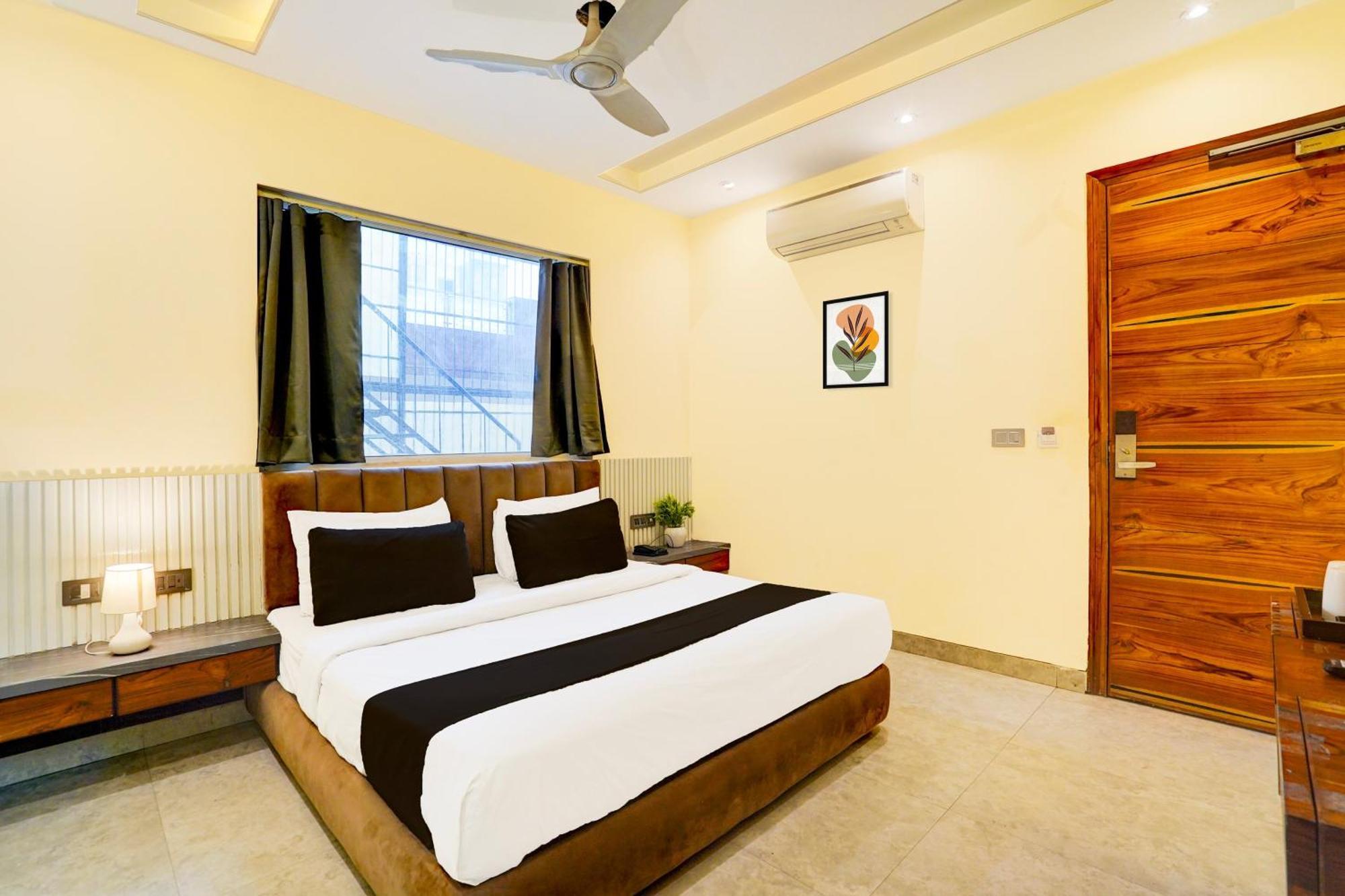Hotel Marina Near Igi Airport Delhi 新德里 外观 照片